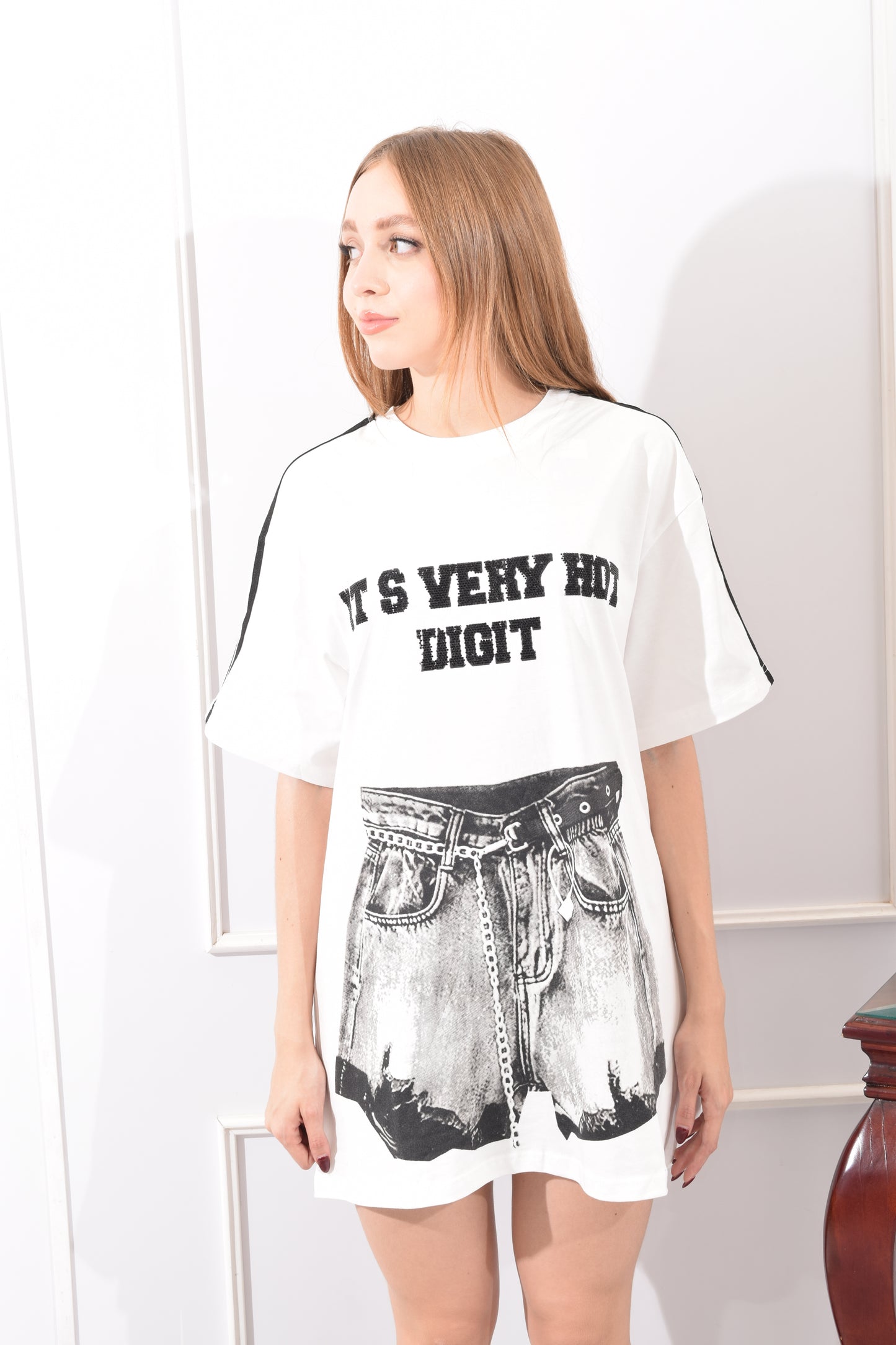 Playera Letras Brillos