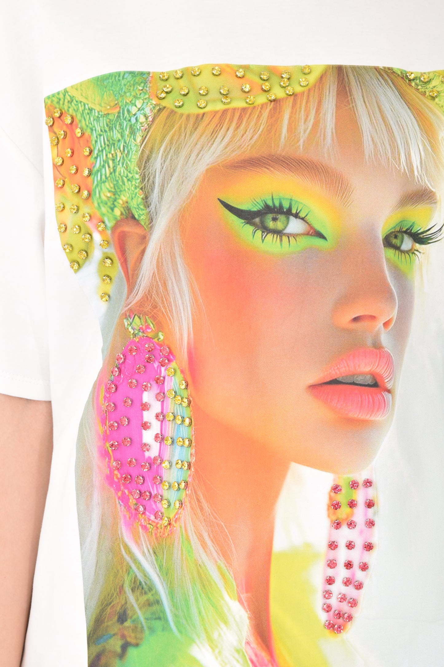 Playera Mujer Colorido y Brillos