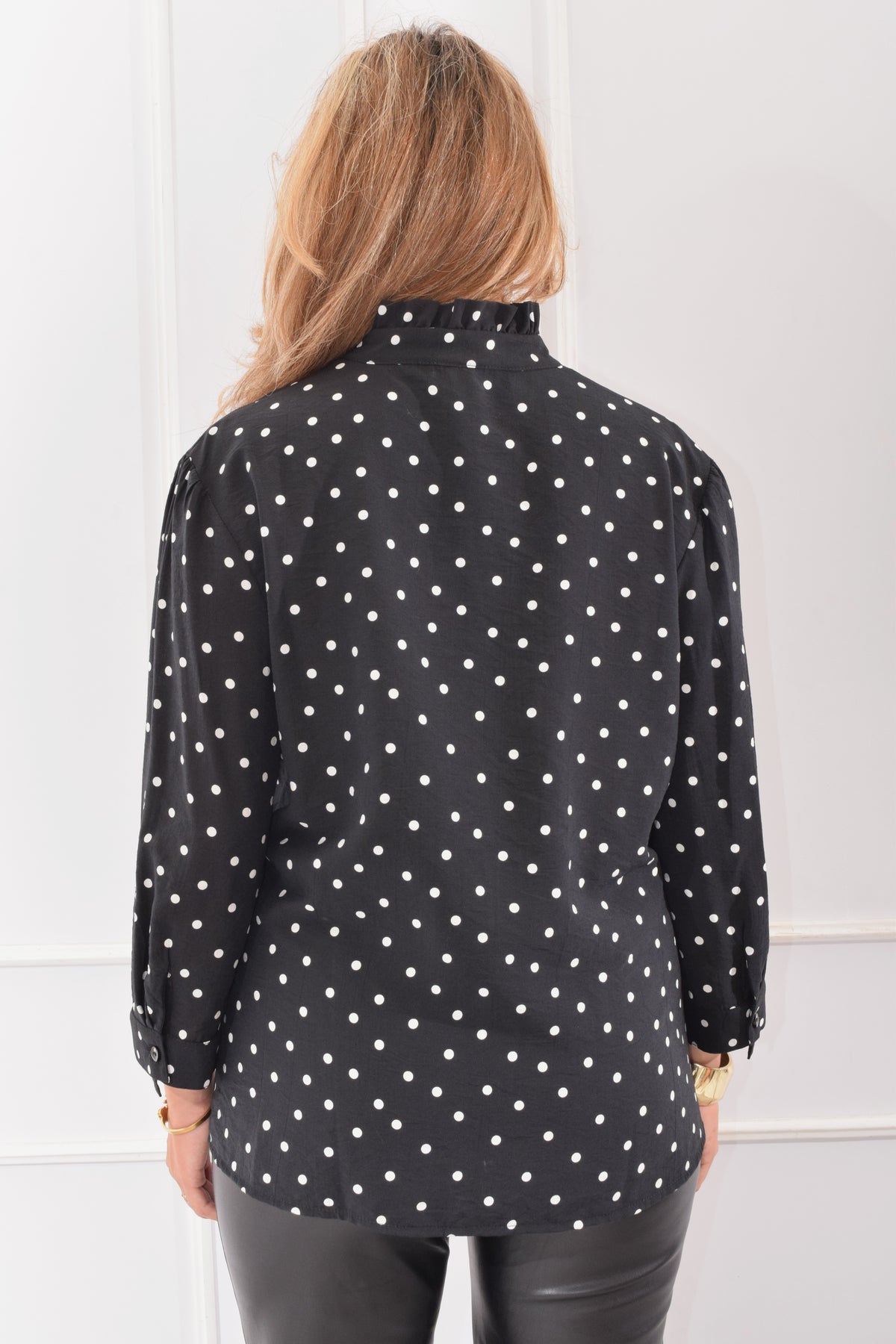 BLUSA POLKA DOTS BLACK