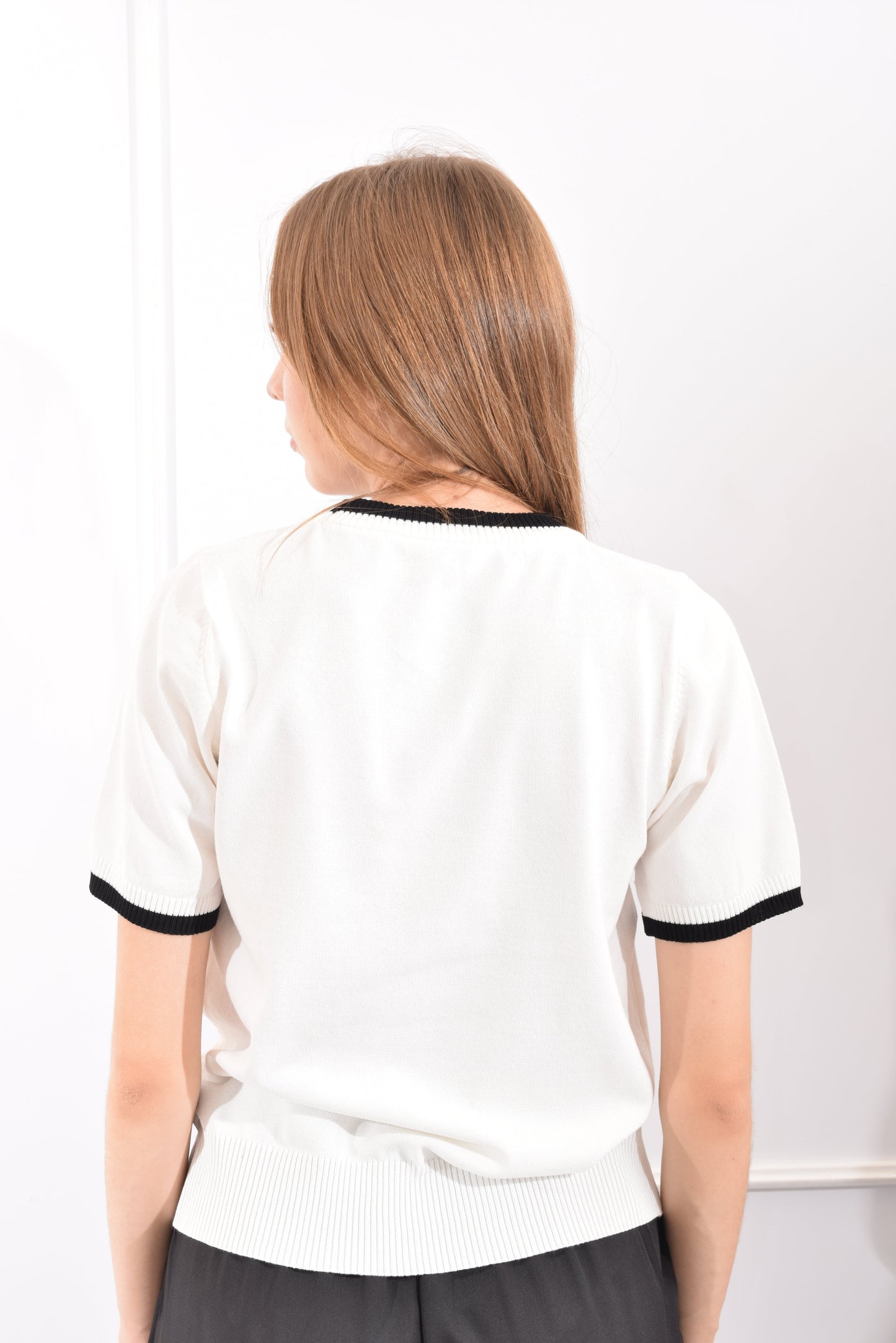 Blusa de Punto Bordado Frente