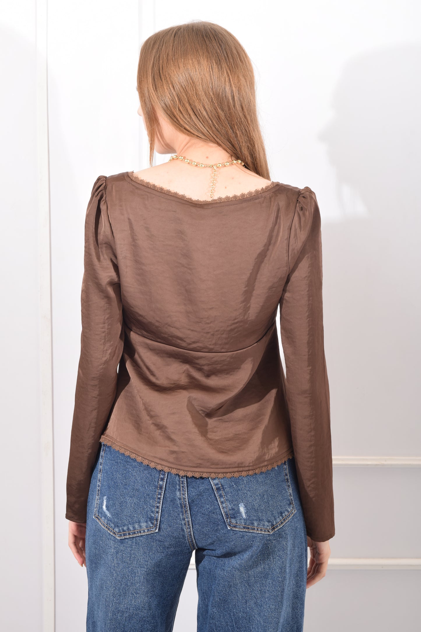 Blusa Satinada Moños