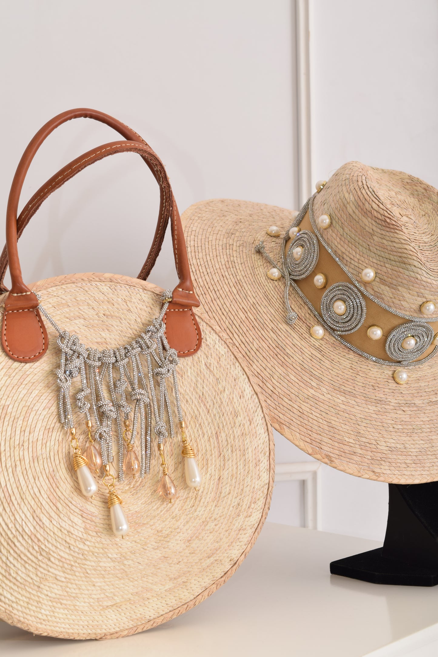 Duo Sombrero y Bolso