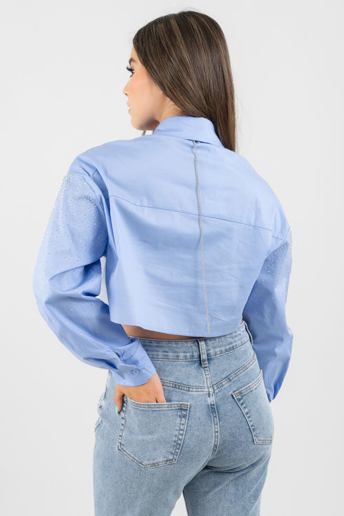 Blusa Corta Brillos Corbatín.