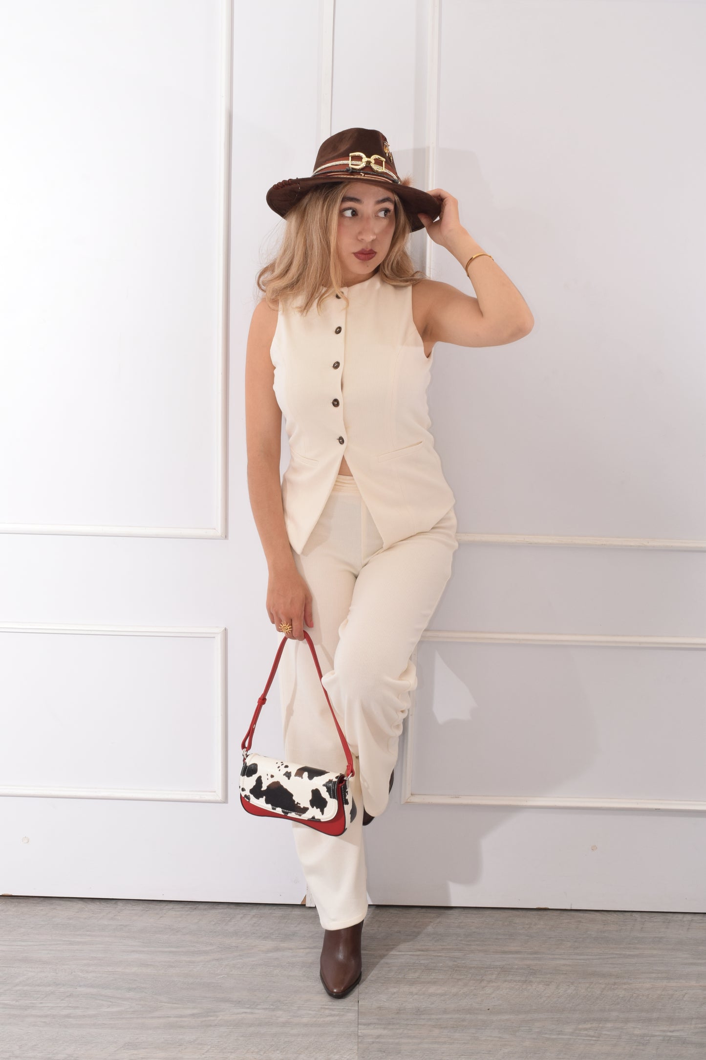 Conjunto Crema
