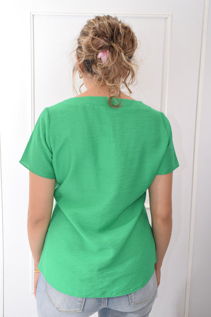 Blusa Piedras Al Cuello