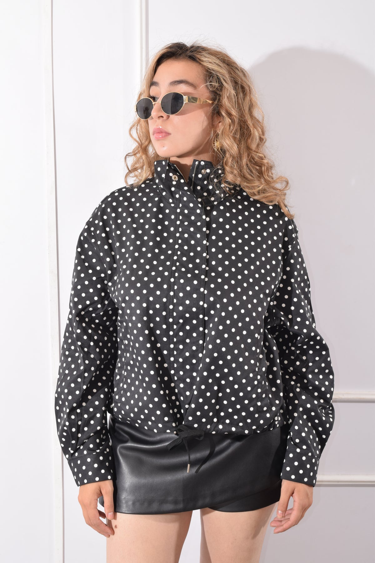 Chamarra Polkadots Negra
