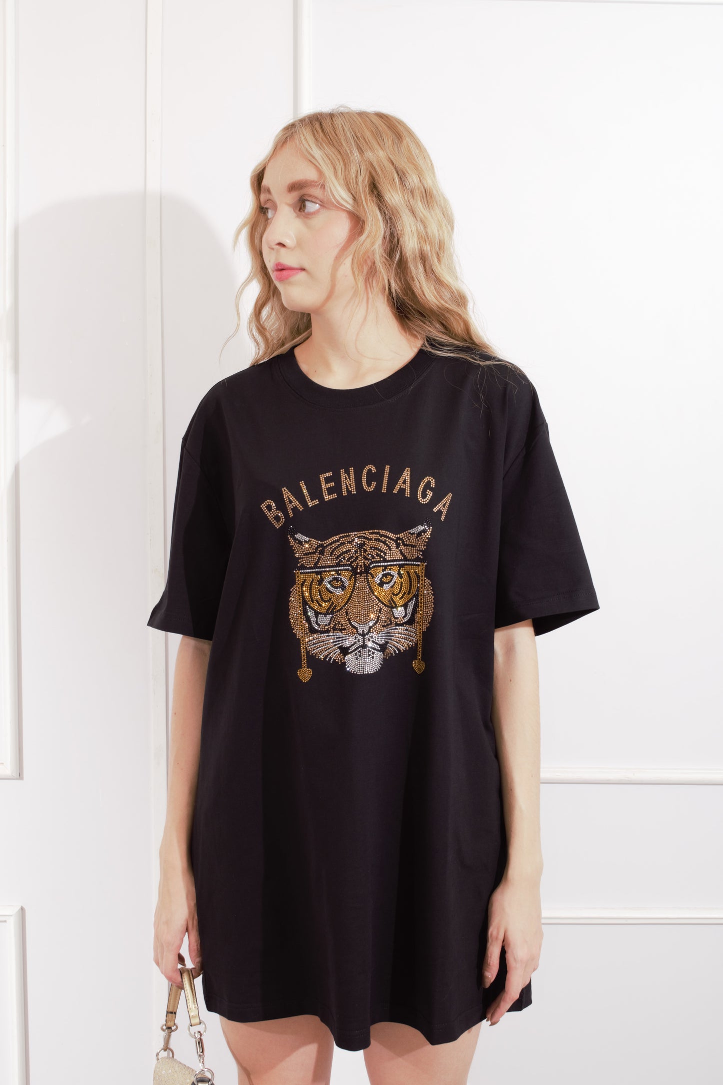 Playera Tigre Brillos Over Size