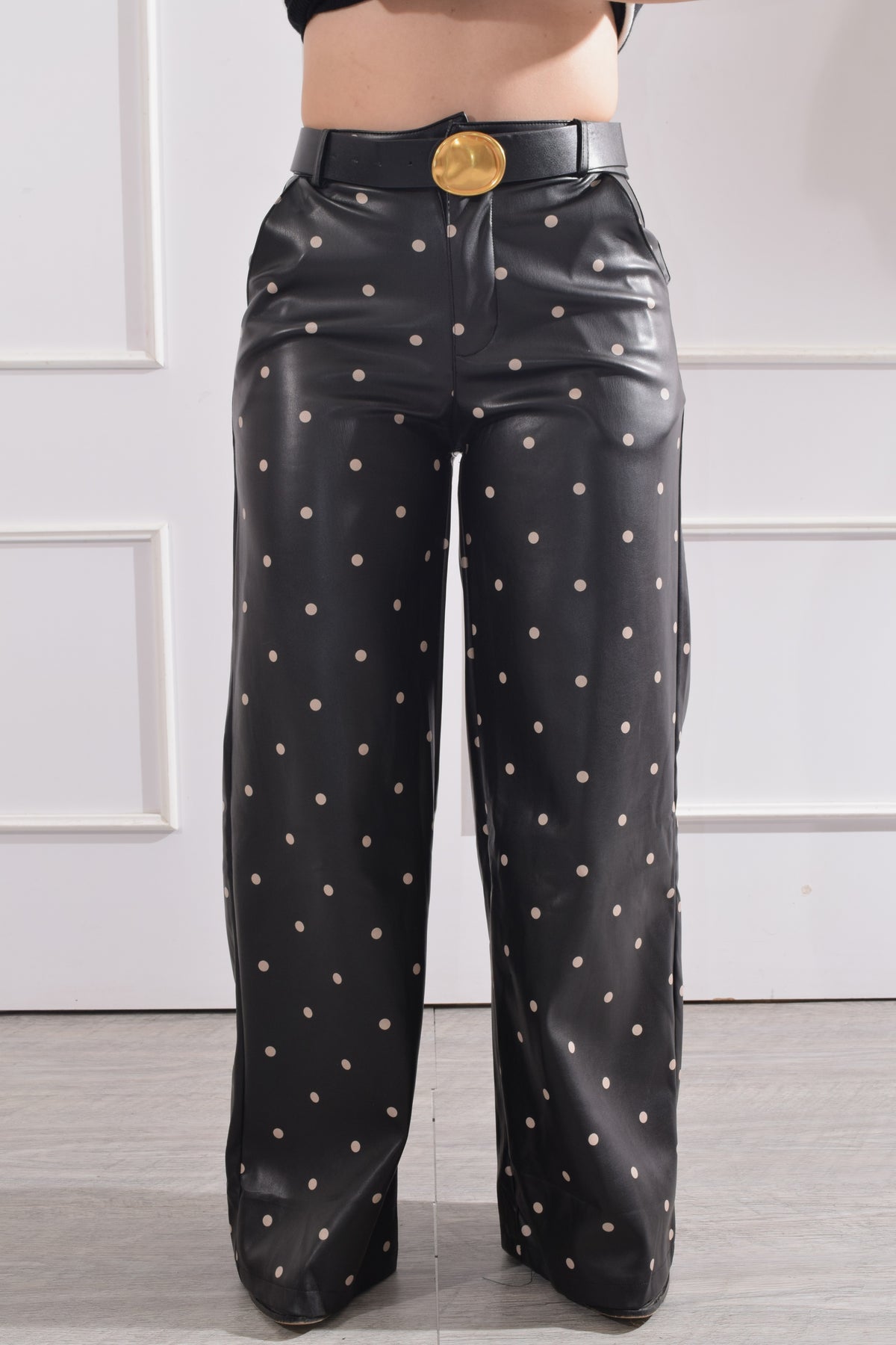 Pantalón vinipiel polka dots