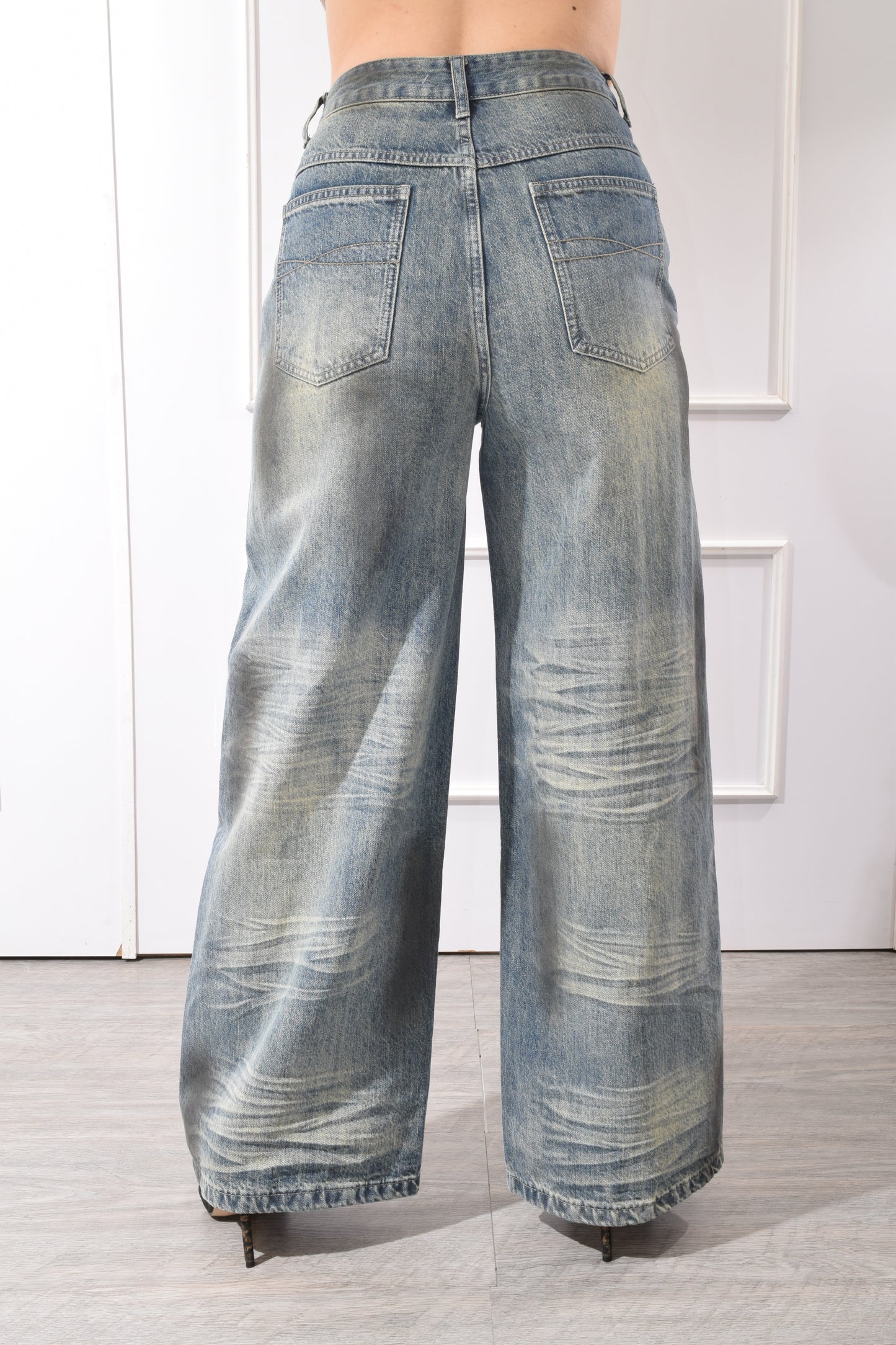 Pantalón Herrajes