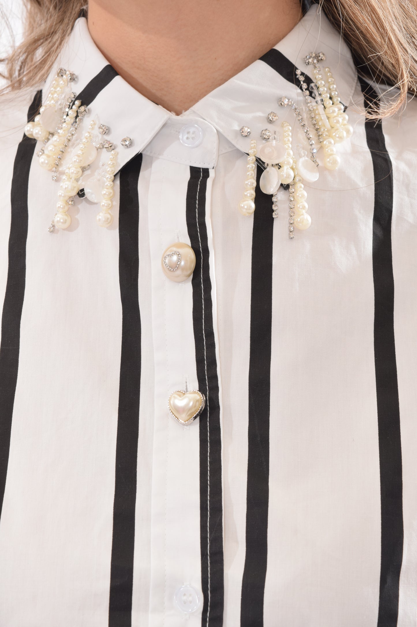 Blusa Rayas Perlas Cuello