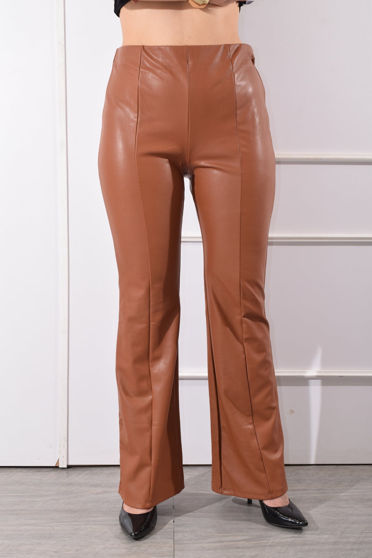 Pantalón Vinipiel