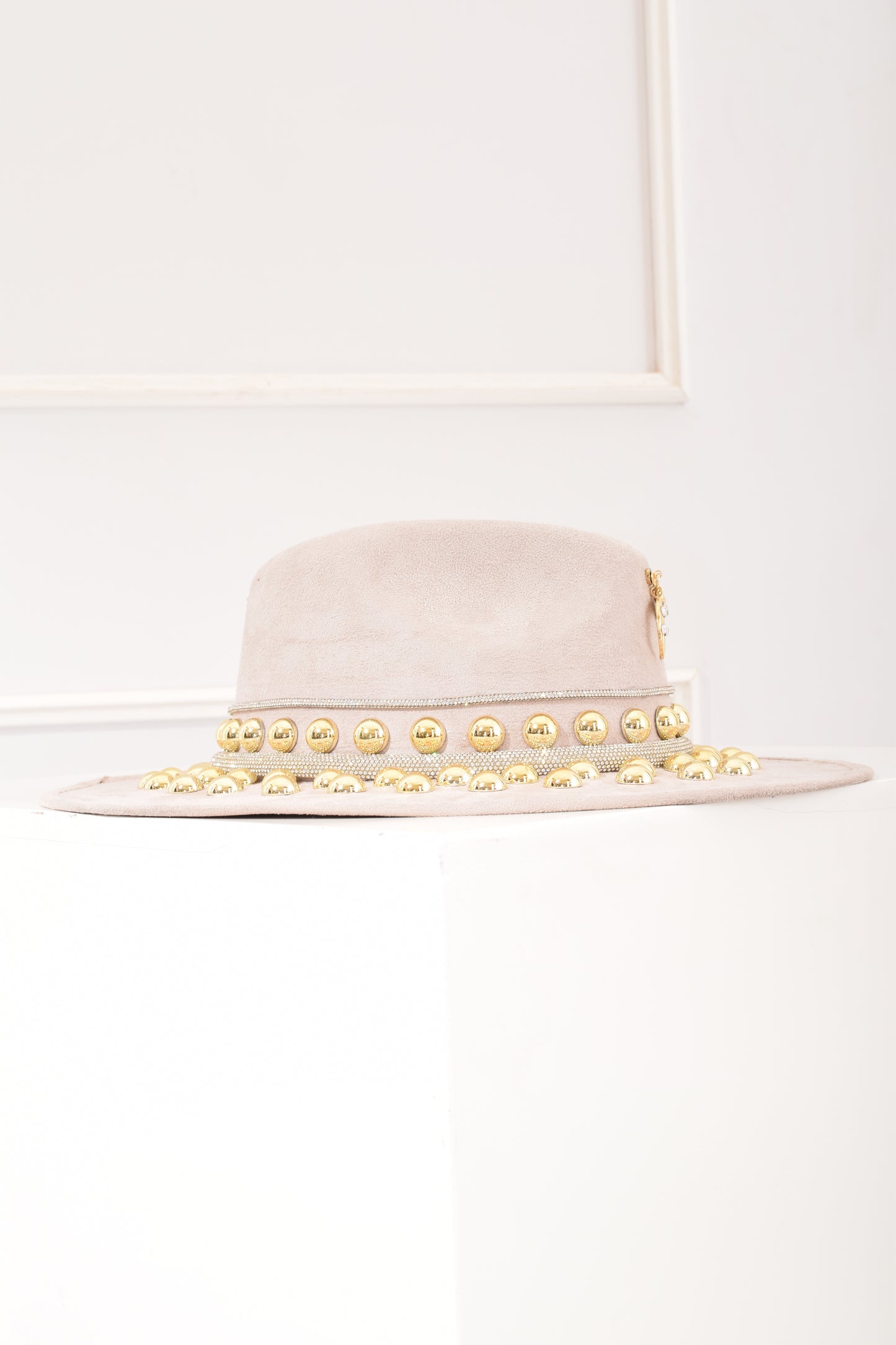 Sombrero Luna