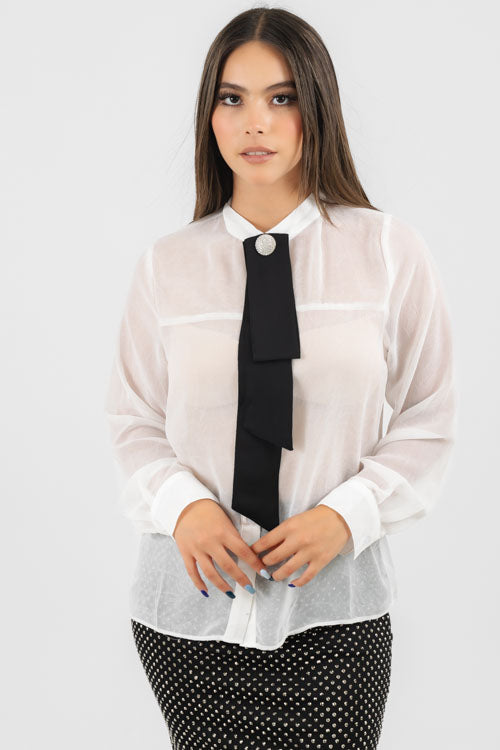 Blusa corbatín.