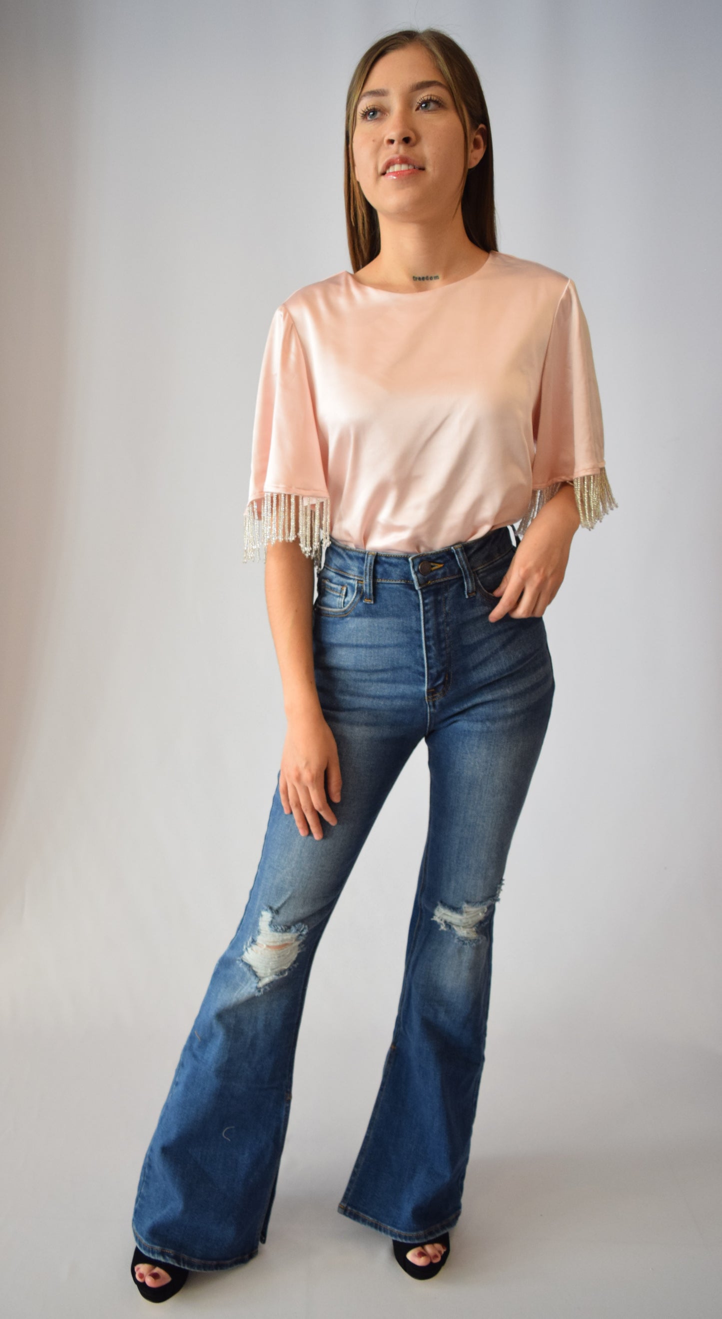 Blusa satinada tiras chaquira